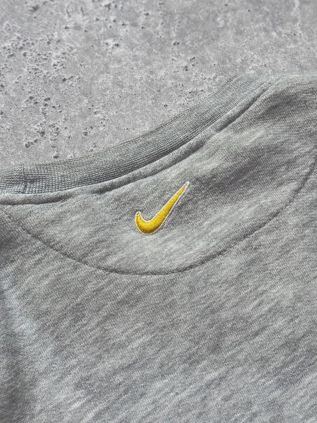 Vintage 90s Nike Embroidered Swoosh Sweater (M)