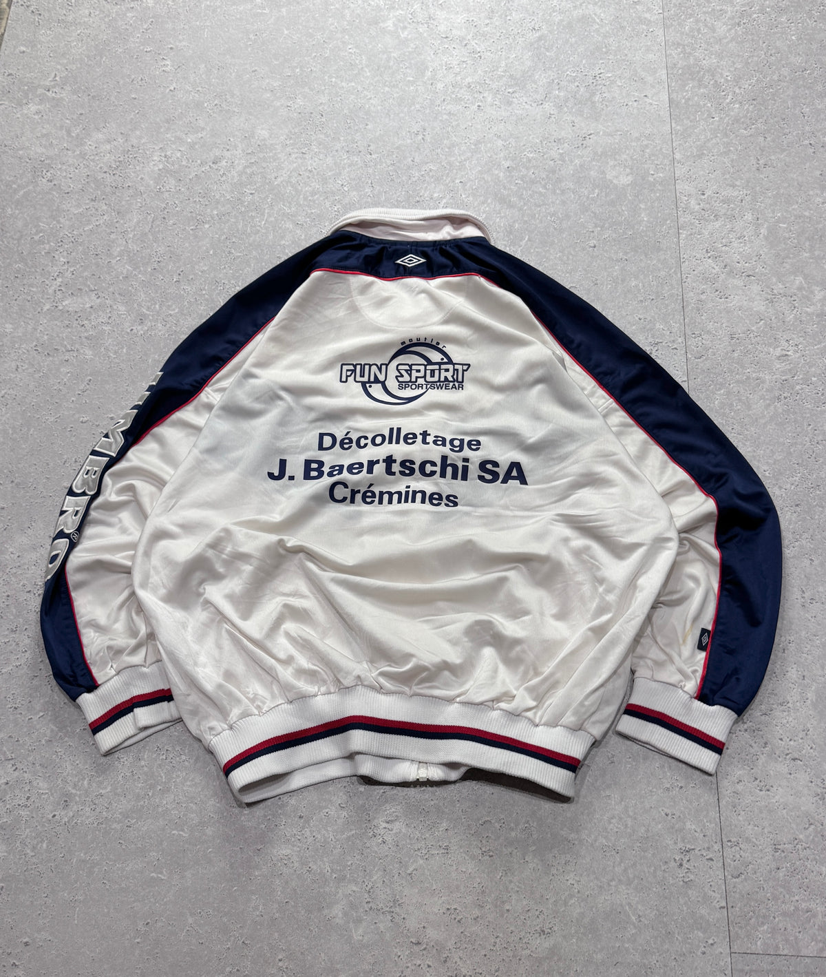 Vintage 90s Umbro White & Navy Track Jacket (XL)