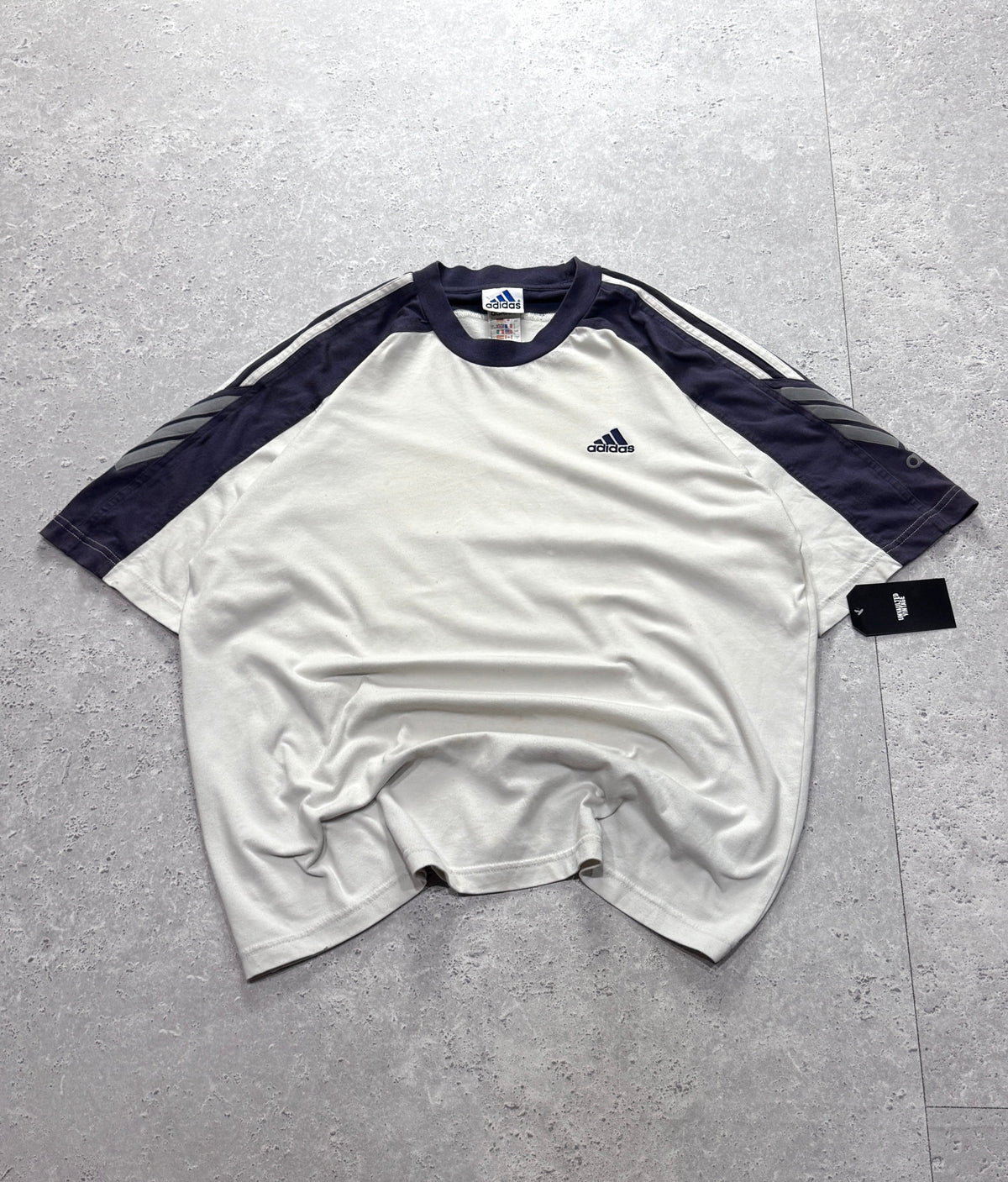 Vintage 2000s Adidas Branded Tee (XL)