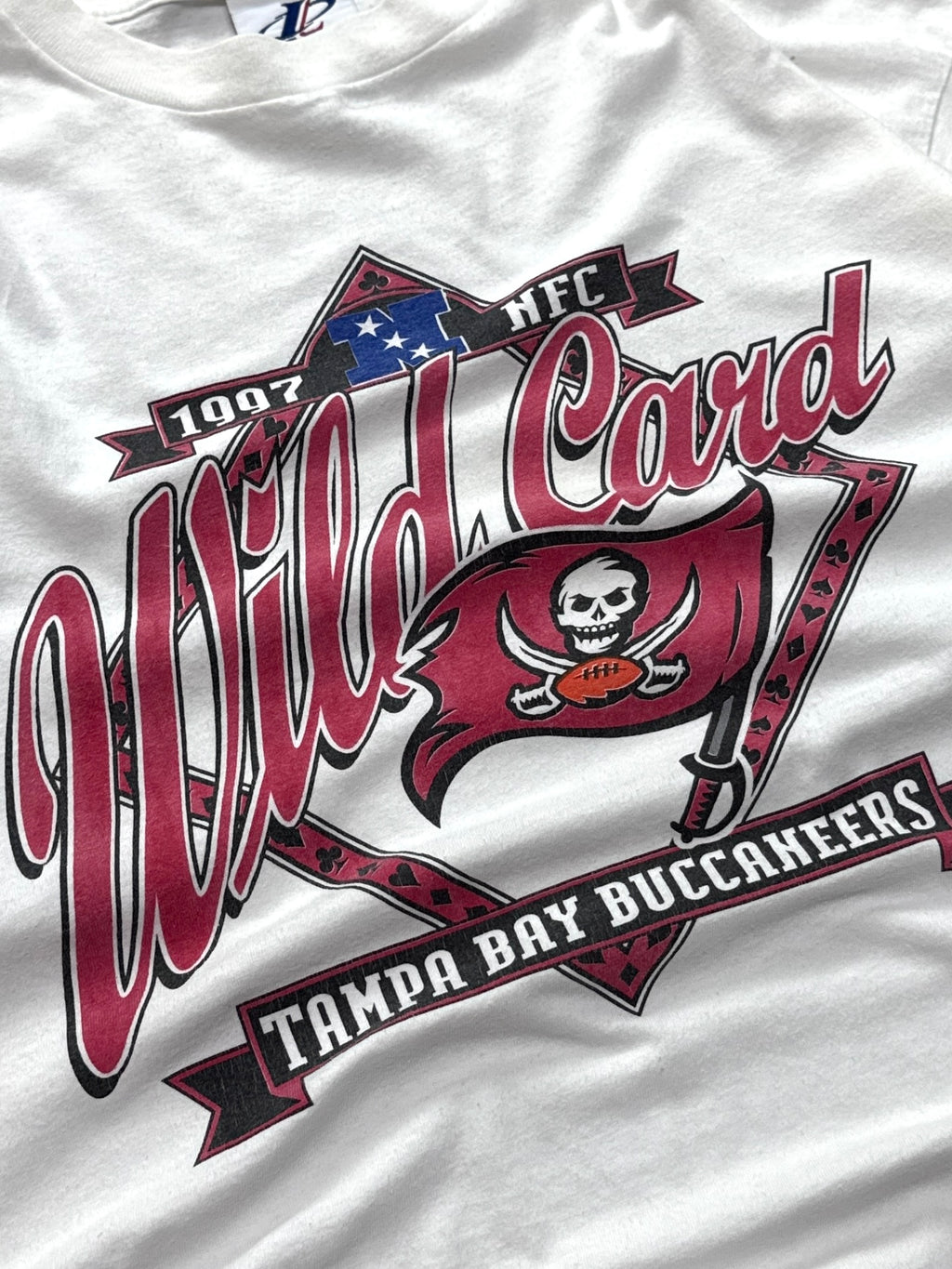 Vintage 1997 Tampa Bay Buccaneers NFL Tee (XL)