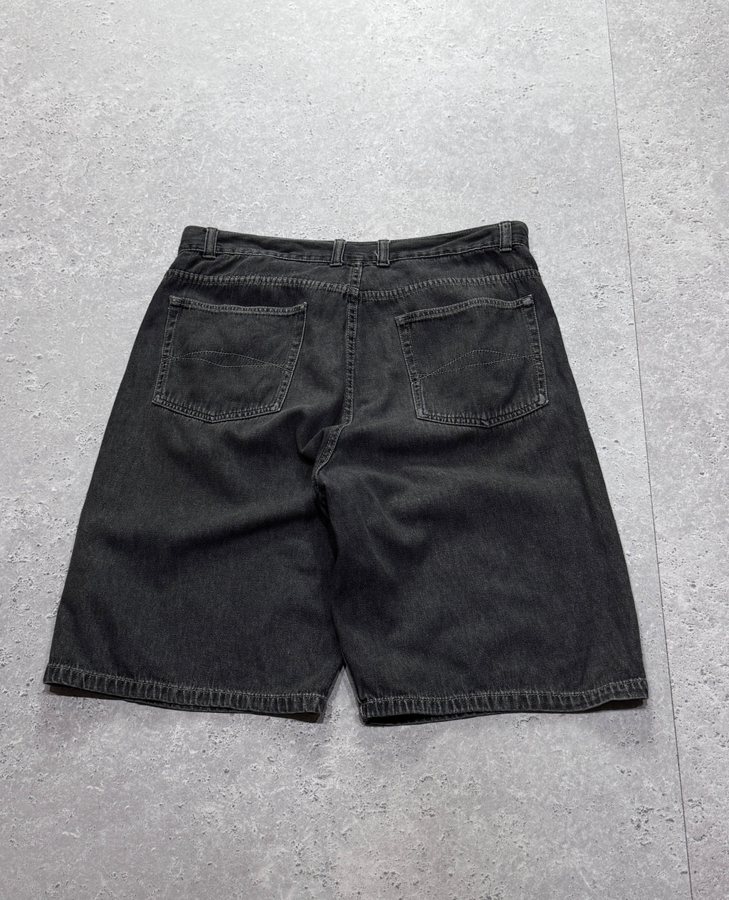 Vintage 2000s Denim Jorts (34”)