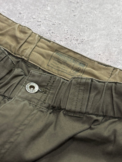 Vintage 2000s Cargo Shorts (32”)