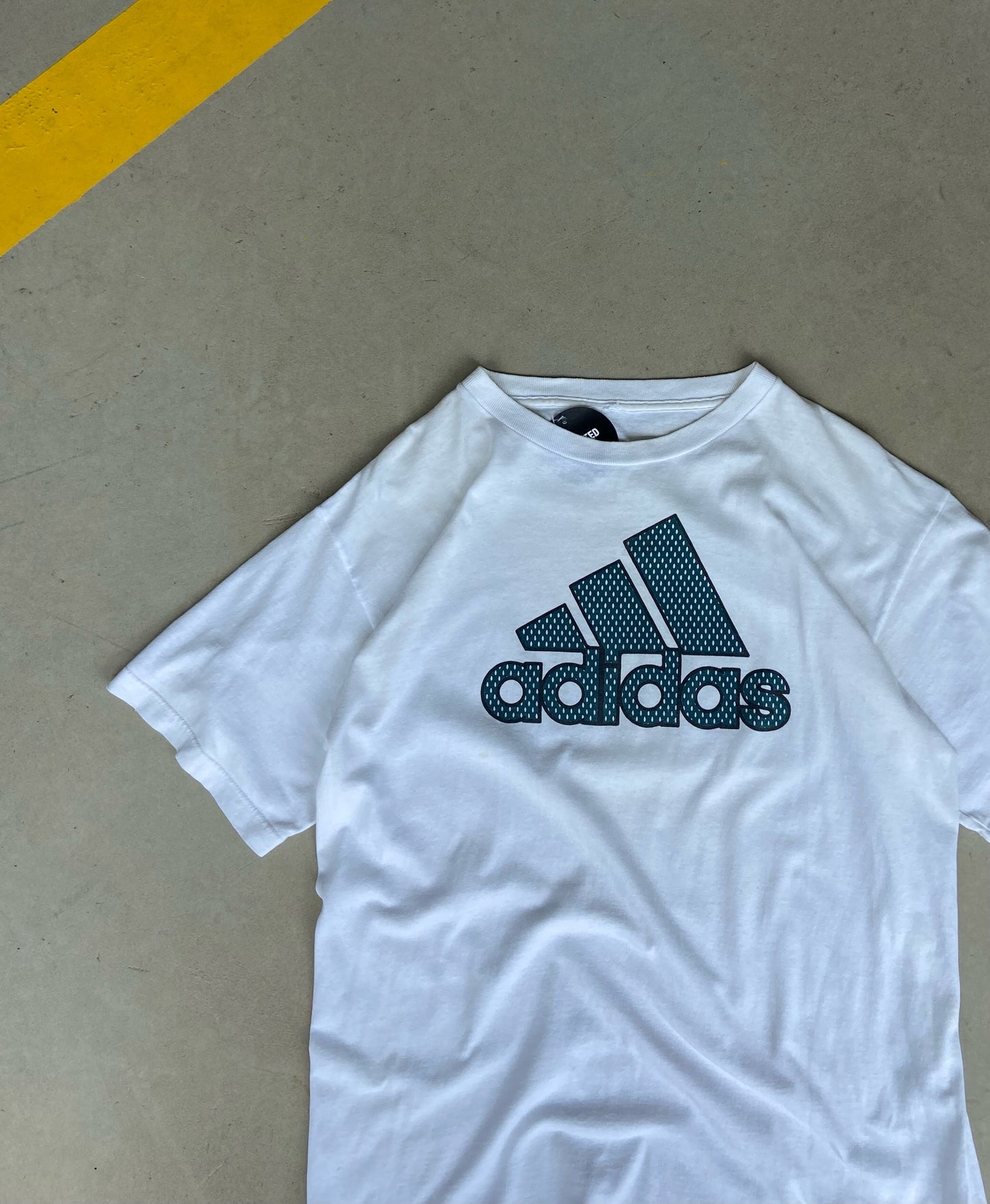 Vintage Adidas Reflected Essential Tee (L)