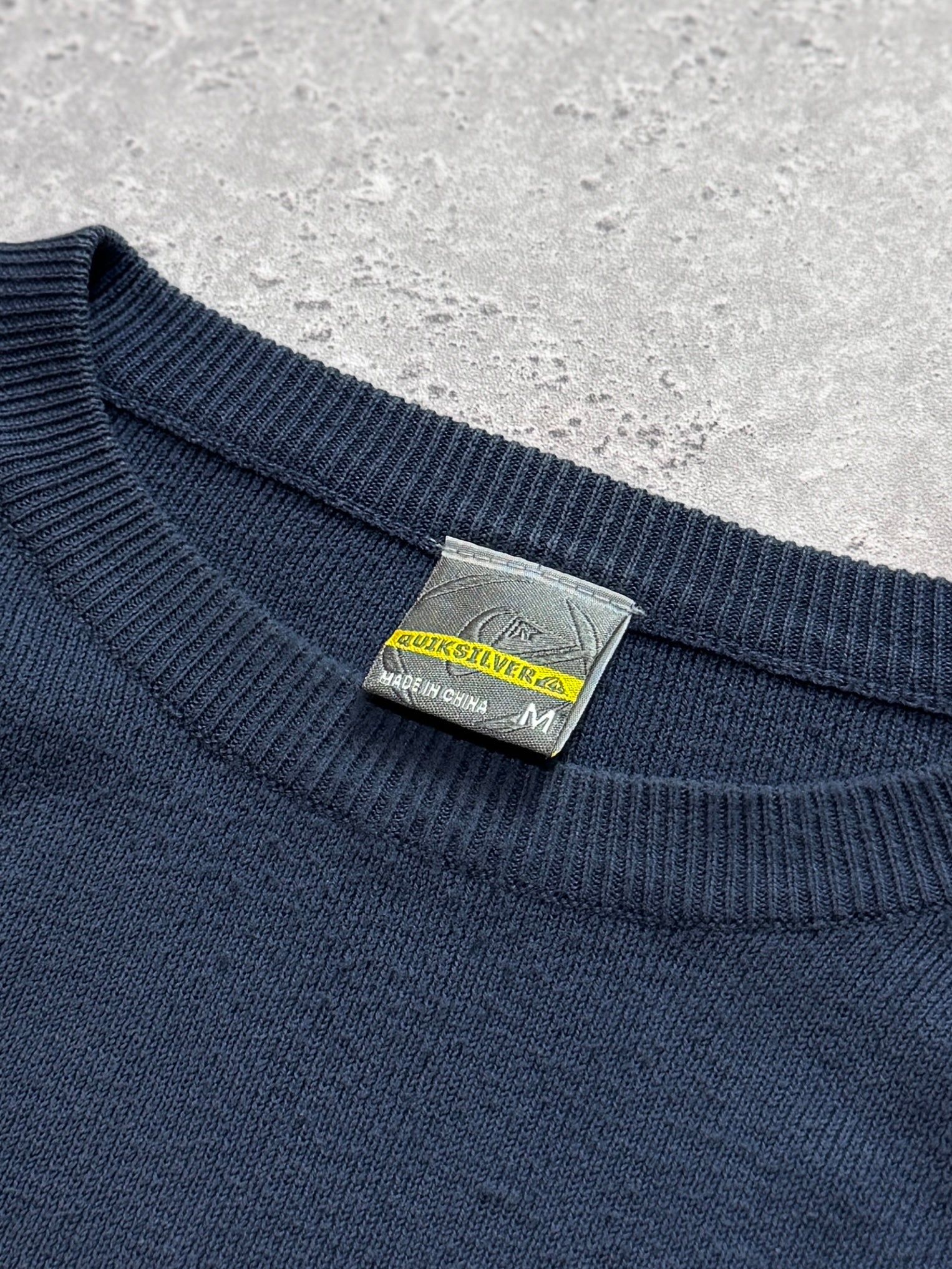 Vintage 2000s Quiksilver Knitted Surfwear Sweater (L)