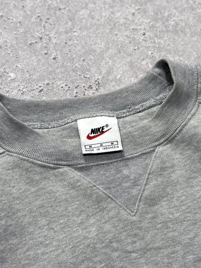 Vintage Nike 98’ Embroidered Sweater (M)