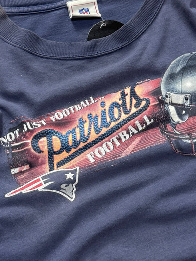 Vintage 2000s New England Patriots NFL Tee (L)