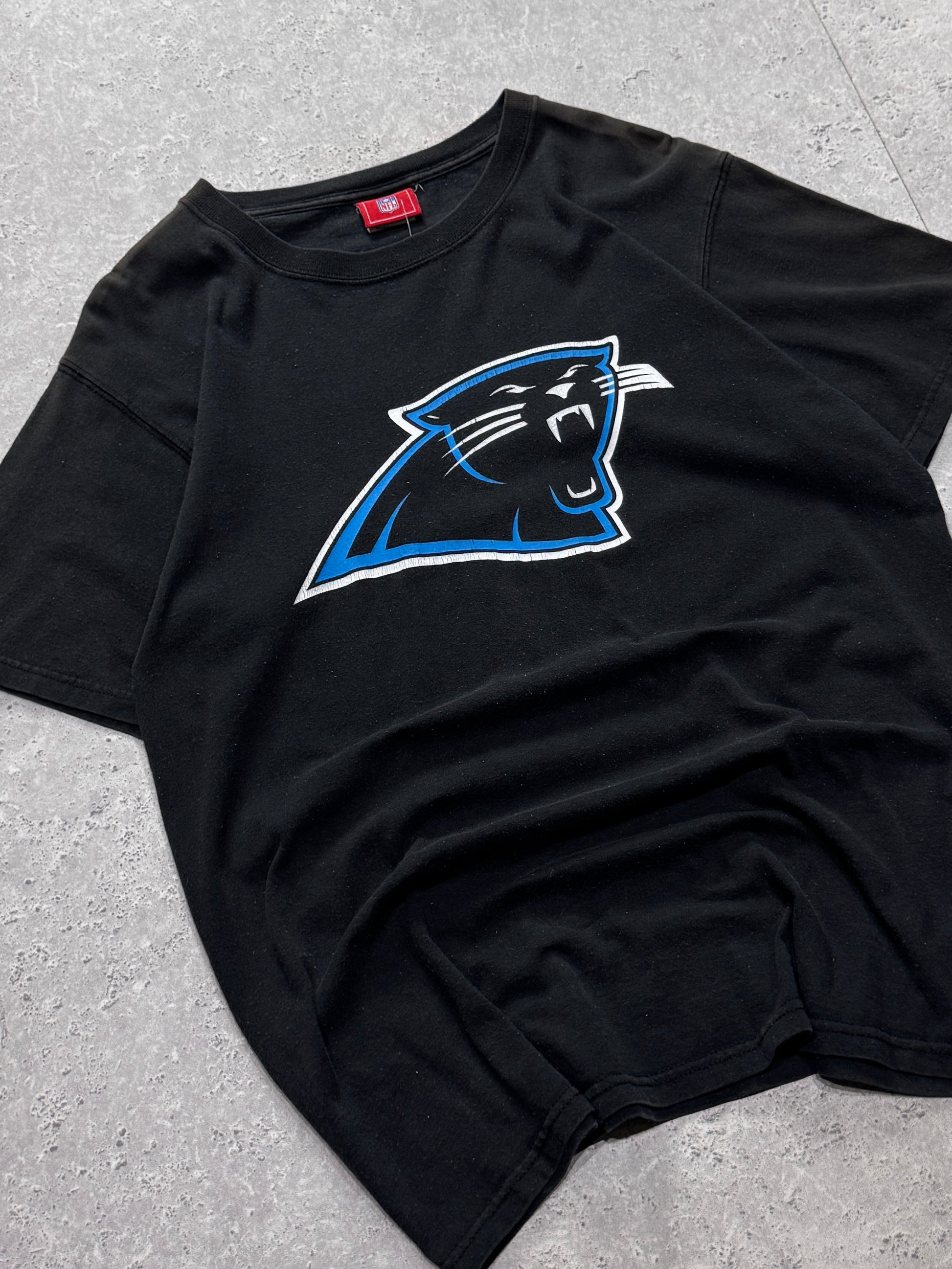 Vintage 2000s Carolina Panthers NFL Tee (M)