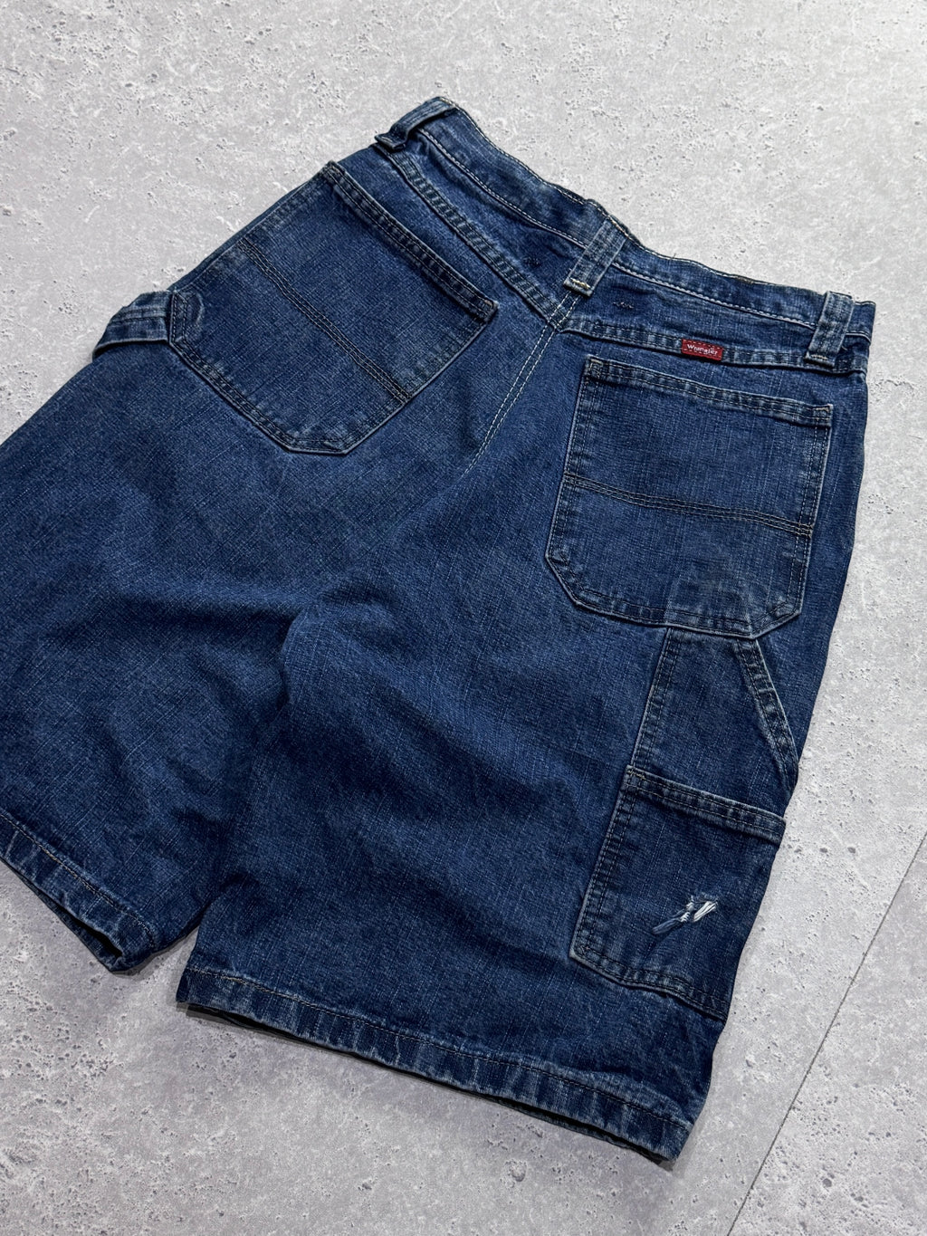 Vintage 2000s Wrangler Carpenter shorts (28”)