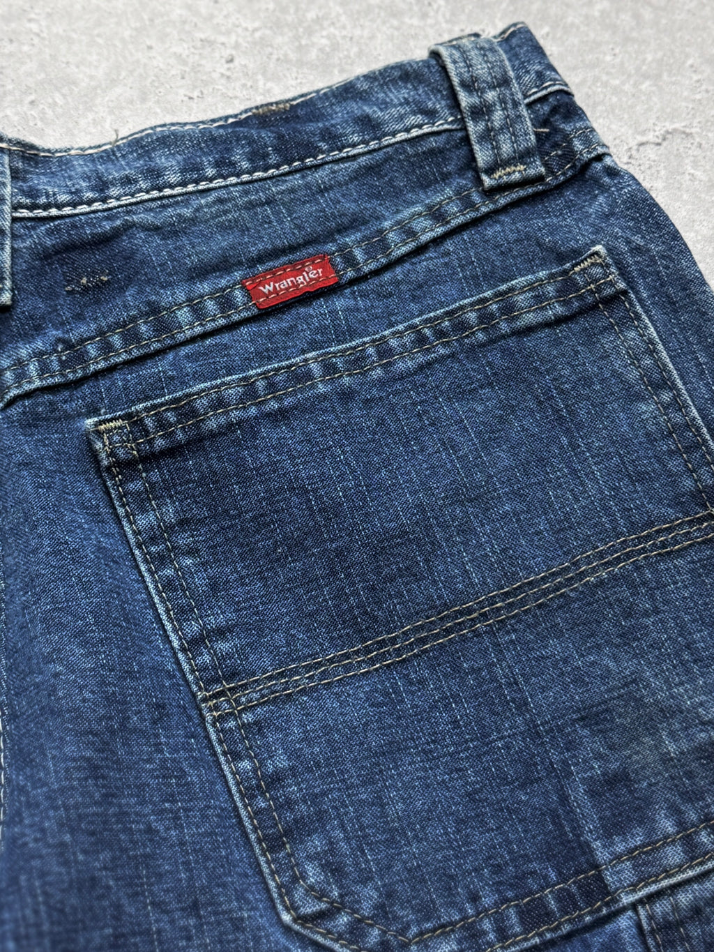 Vintage 2000s Wrangler Carpenter shorts (28”)