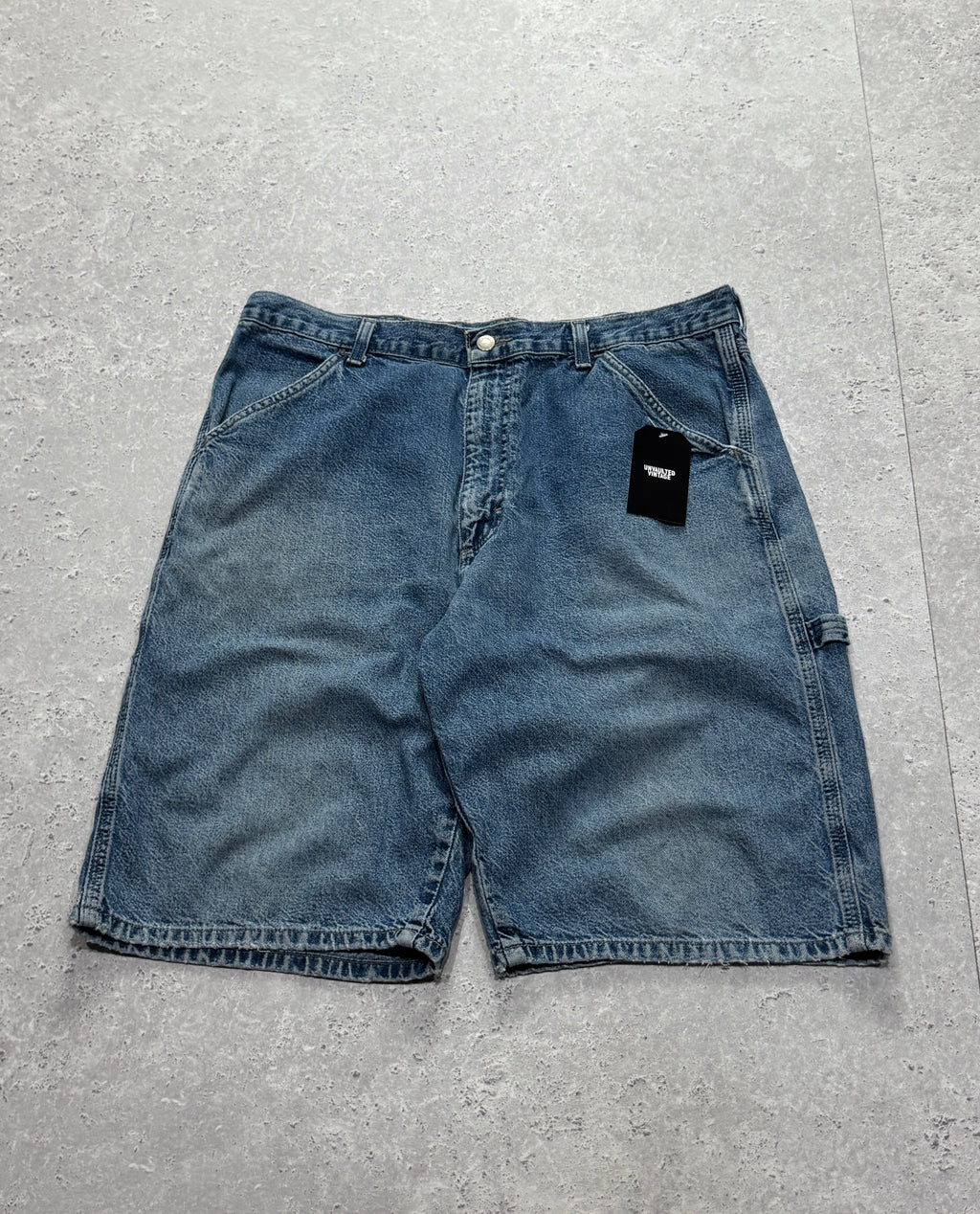 Vintage 2000s Wrangler Carpenter Jorts (36”)