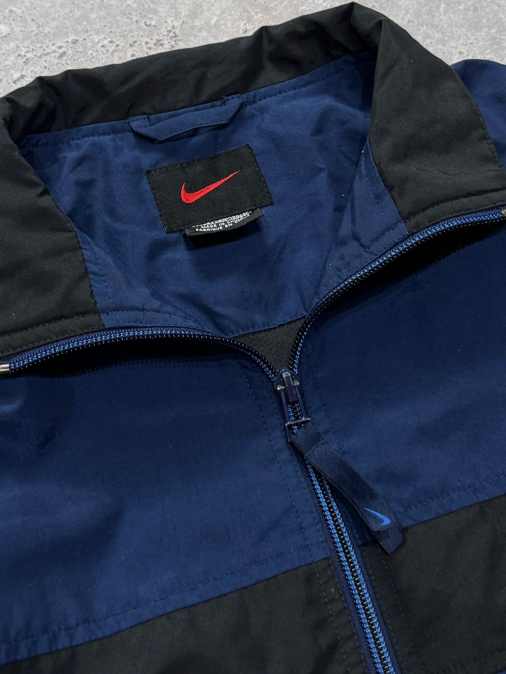 Vintage 2000s Nike Spellout Windbreaker Jacket (M)