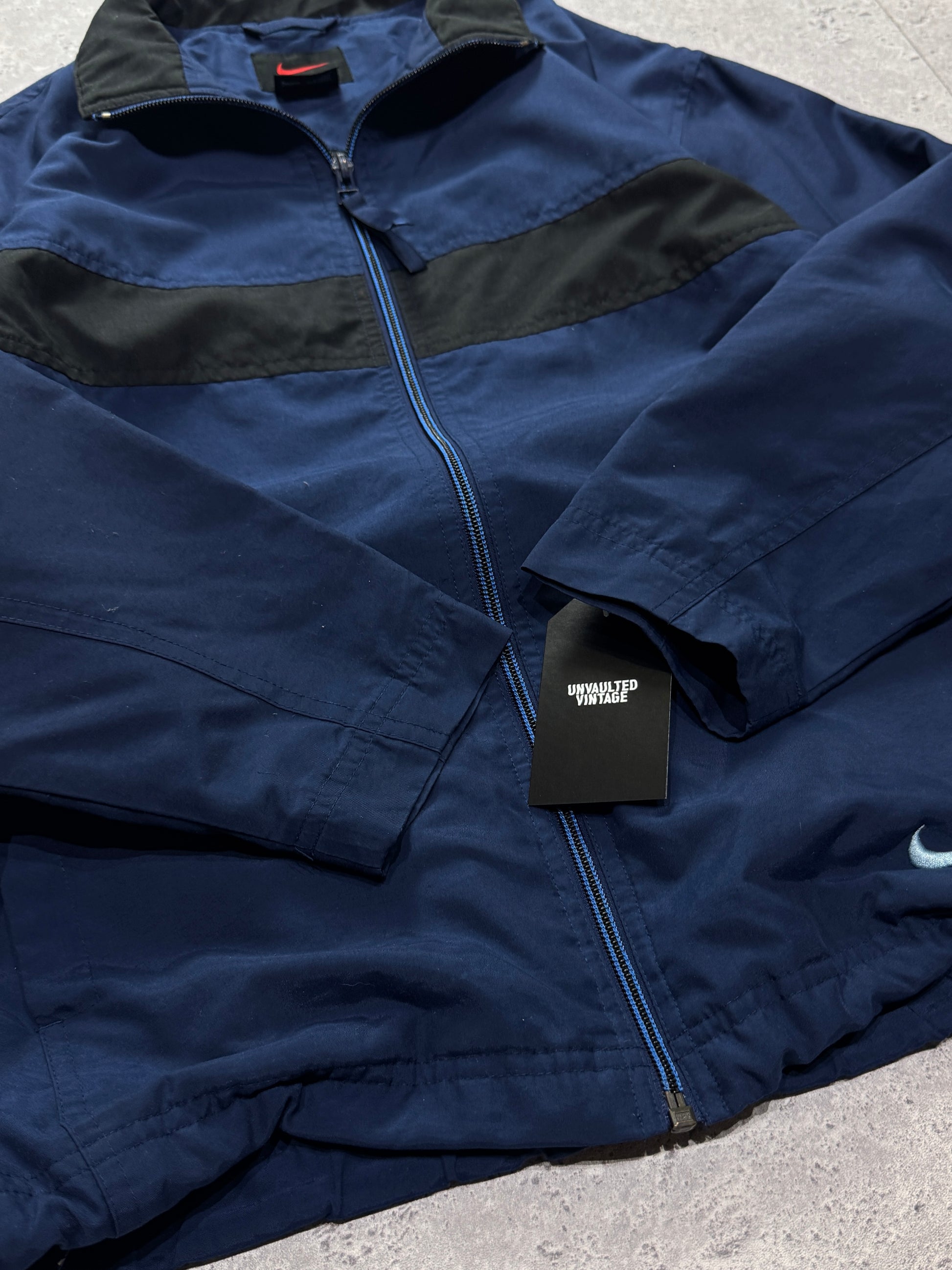 Vintage 2000s Nike Spellout Windbreaker Jacket (M)