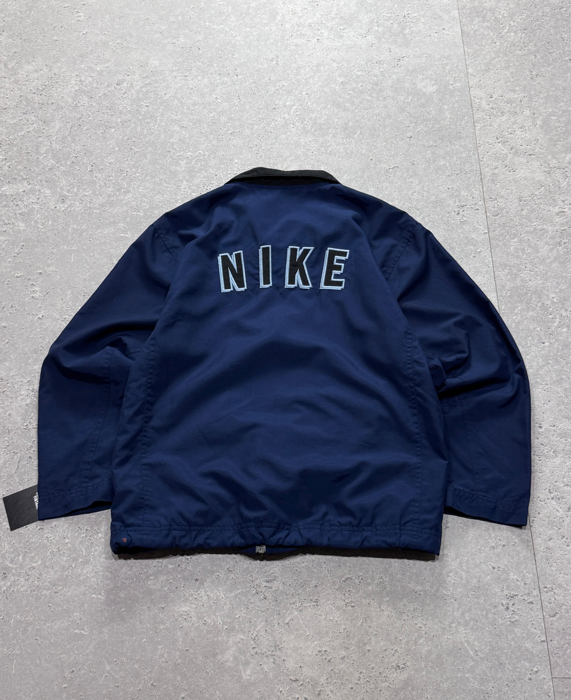 Vintage 2000s Nike Spellout Windbreaker Jacket (M)