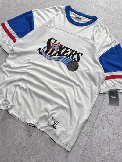 Vintage 2000s Philadelphia 76ers Allan Iverson Tee (XL)