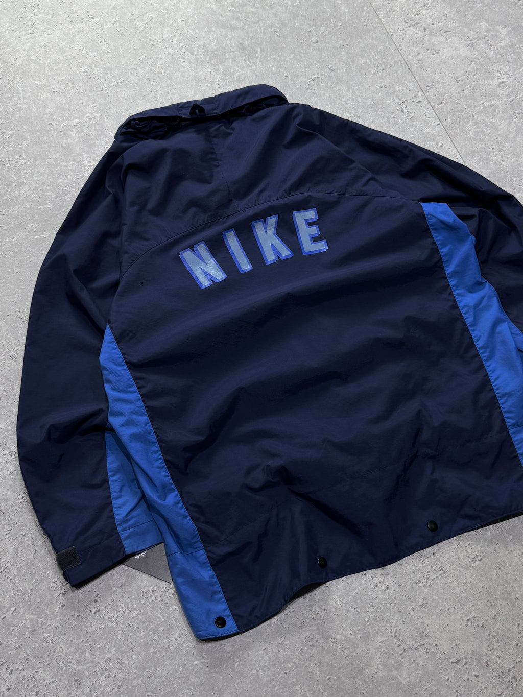 Vintage 2000s Nike Windbreaker Jacket (M)