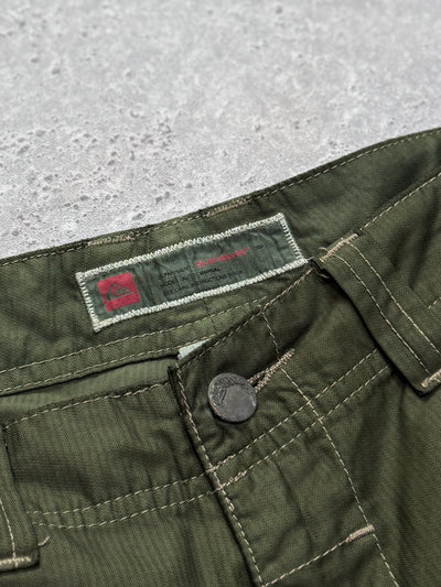 Vintage Y2K Quiksilver Cargo Shorts (36”)