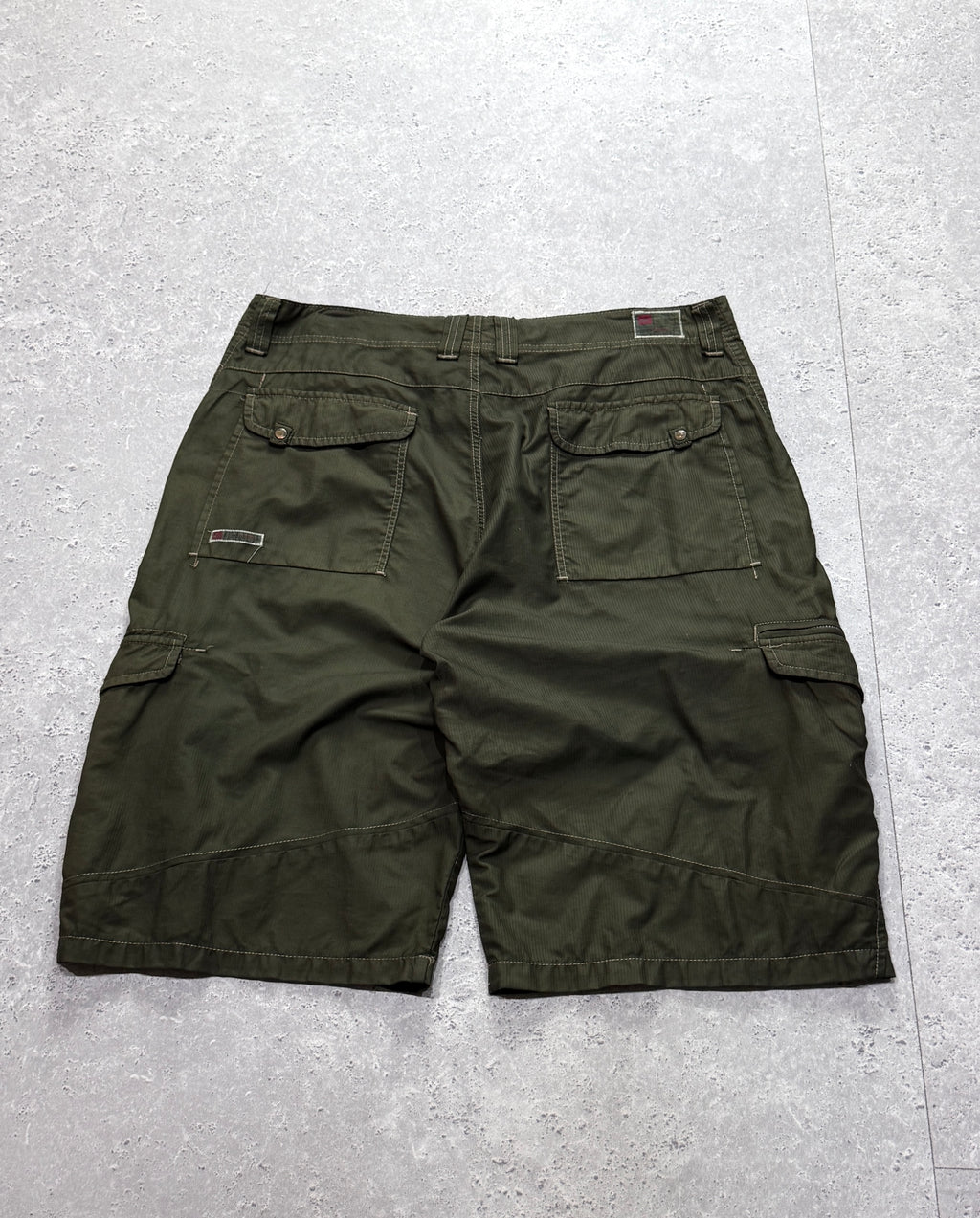 Vintage Y2K Quiksilver Cargo Shorts (36”)