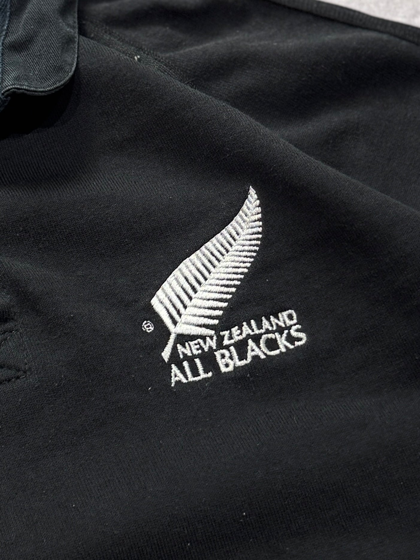 Vintage 90s Adidas X New Zealand All Blacks Rugby Jersey (M)