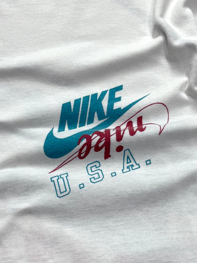 Vintage 90s Nike USA Oregon Graphic Tee (L)
