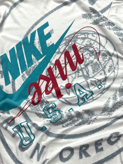 Vintage 90s Nike USA Oregon Graphic Tee (L)