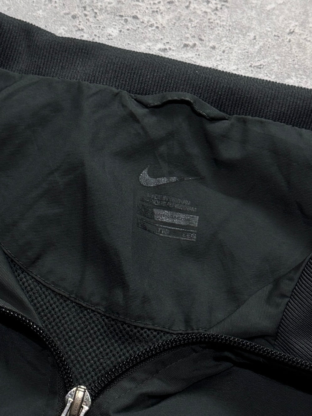 Vintage 2000s Nike Windbreaker Jacket (L)