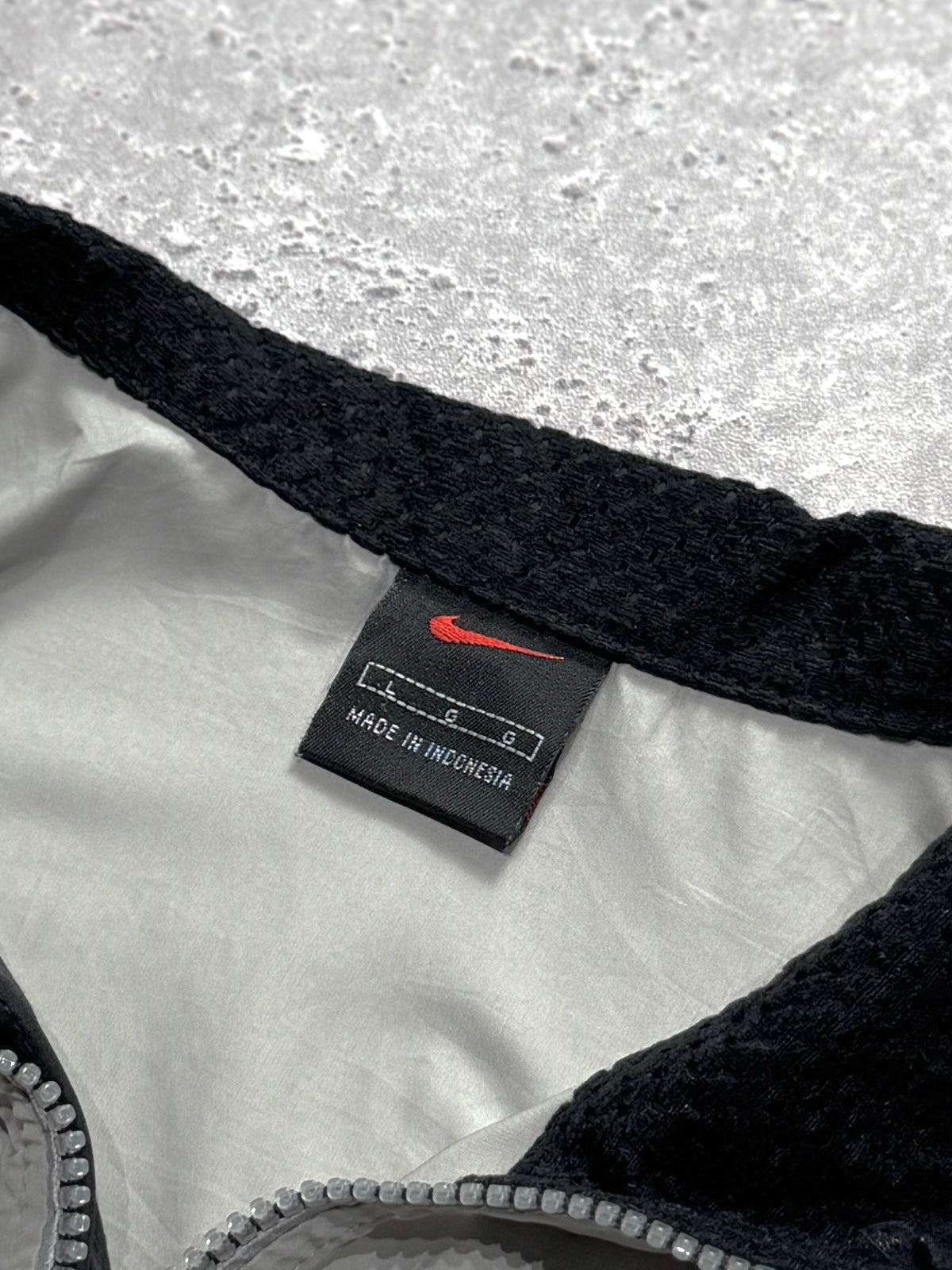 Vintage 2000s Nike Utility Windbreaker Vest (L)
