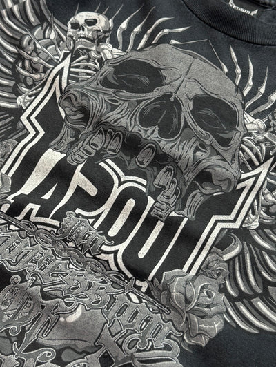 Vintage Y2K Tapout Skull Tee (L)
