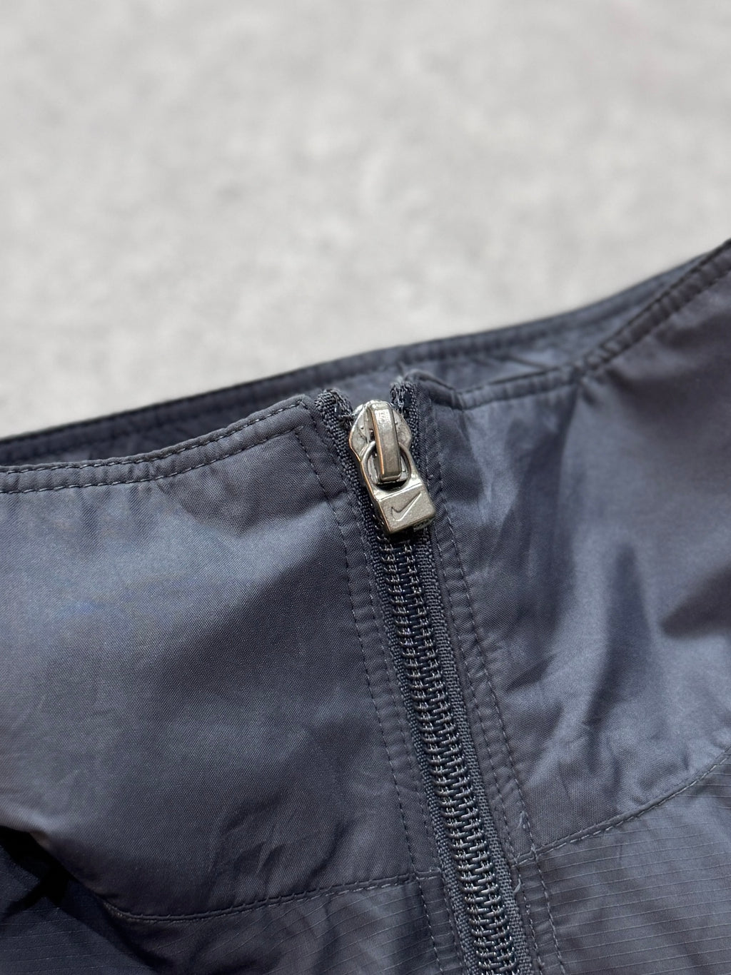 Vintage 2000s Nike Windbreaker Jacket (L)
