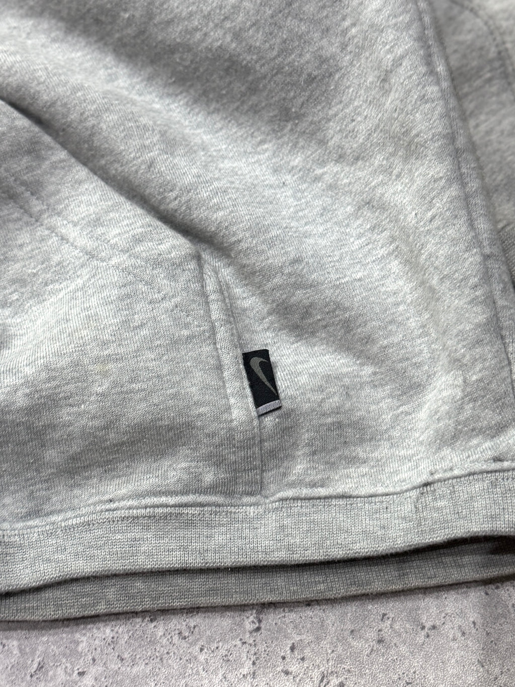 Vintage 90s Nike Embroidered Hoodie (M)