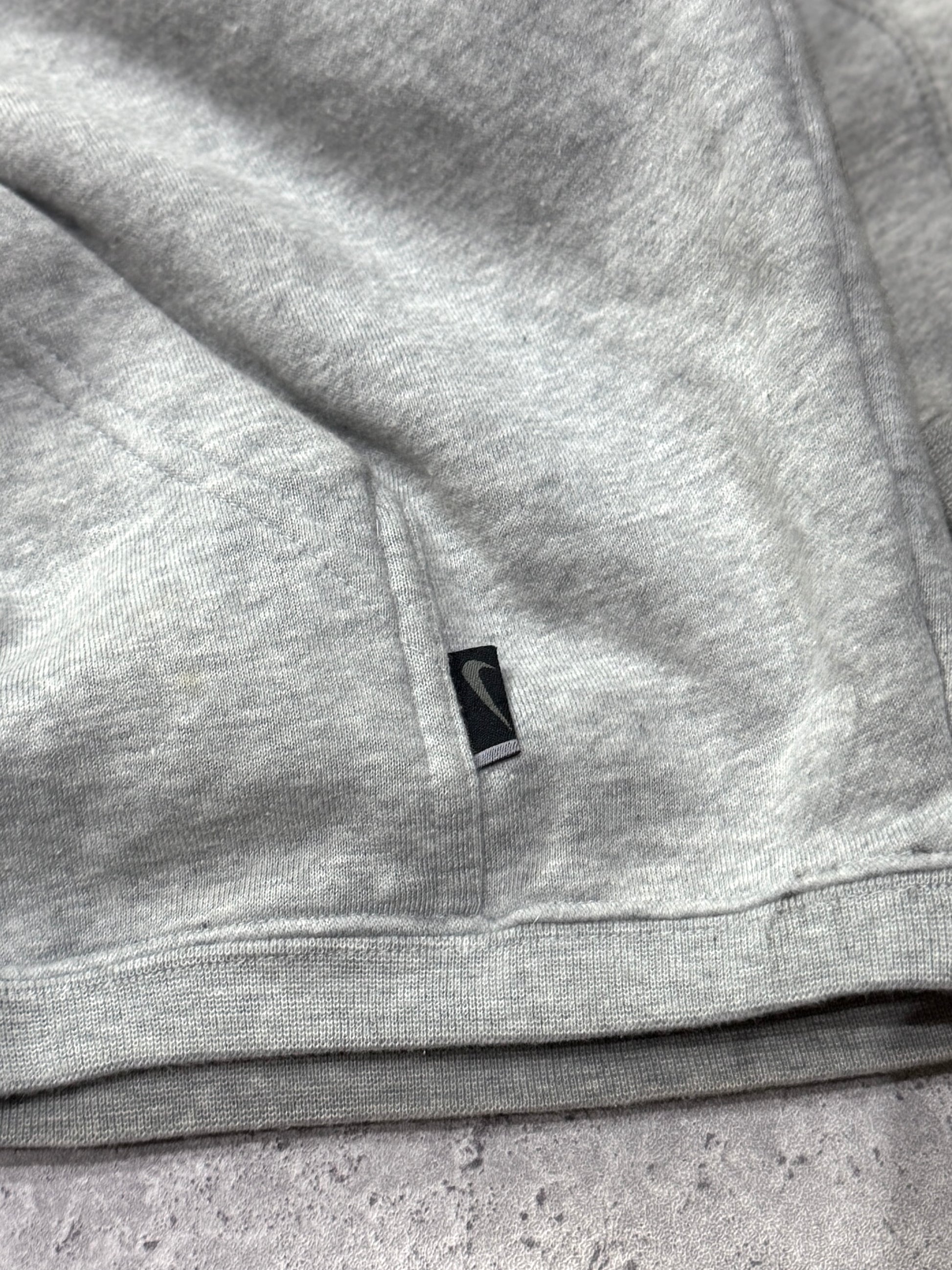 Vintage 90s Nike Embroidered Hoodie (M)