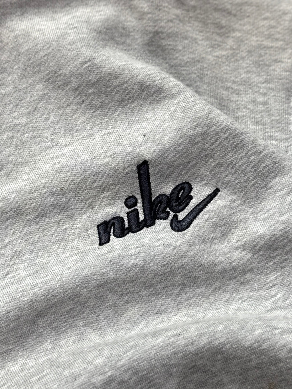 Vintage 90s Nike Embroidered Hoodie (M)