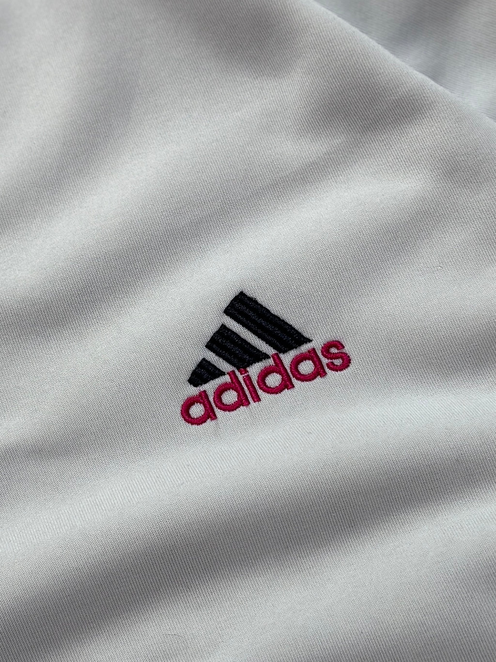 Vintage 2000s Adidas Embroidered Sweater (L)