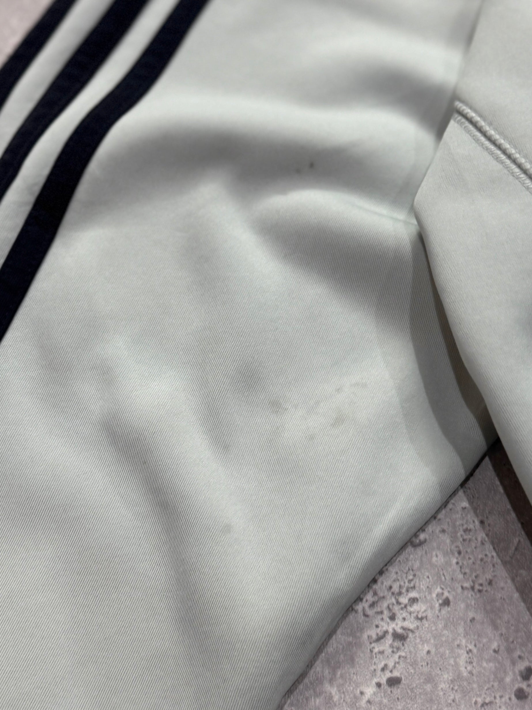 Vintage 2000s Adidas Embroidered Sweater (L)
