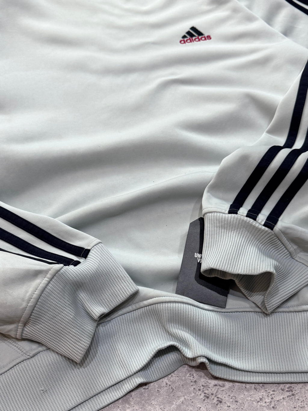 Vintage 2000s Adidas Embroidered Sweater (L)