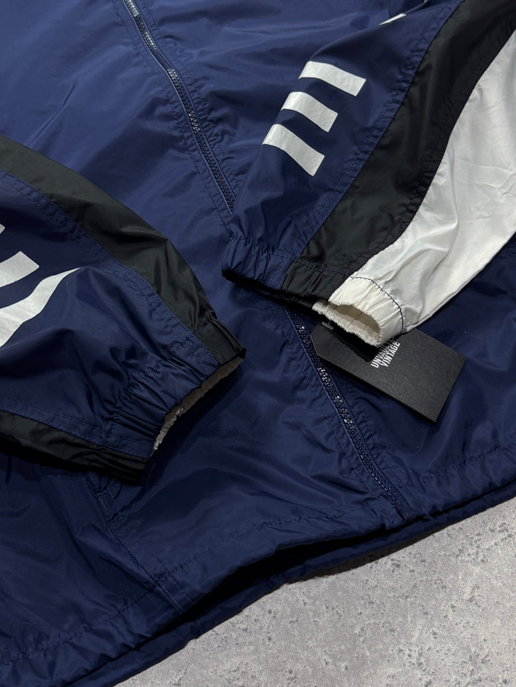 Vintage 90s Nike Sellout Windbreaker Jacket (L)