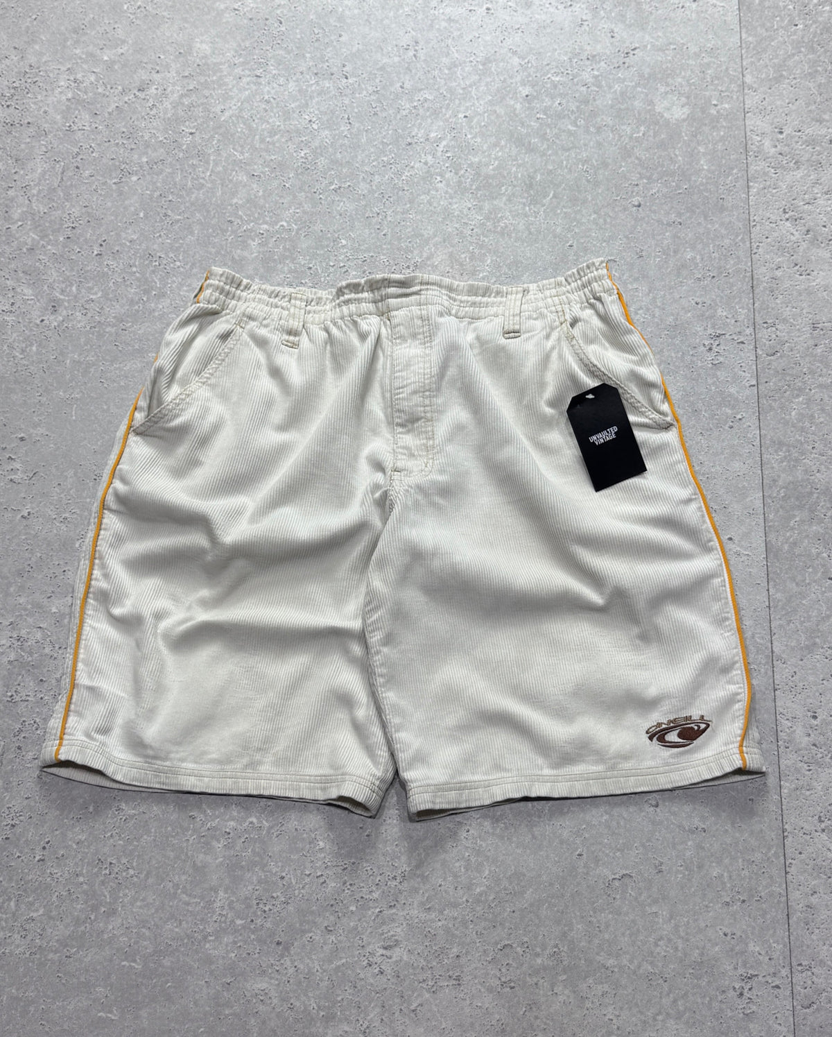 Vintage 90s O'Neill Corduroy Surfwear Shorts (L)