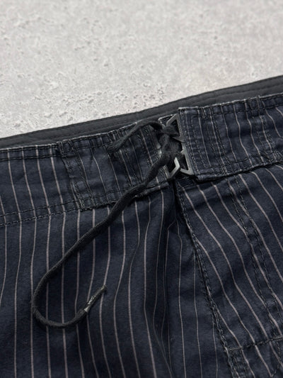 Vintage Y2K Billabong Pinstriped Boardshorts (34")