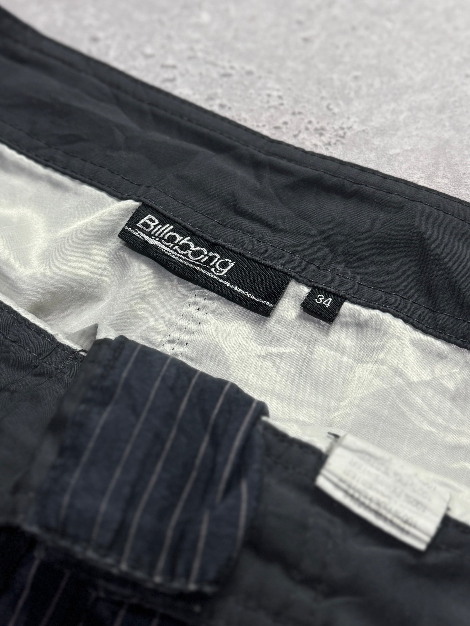 Vintage Y2K Billabong Pinstriped Boardshorts (34")