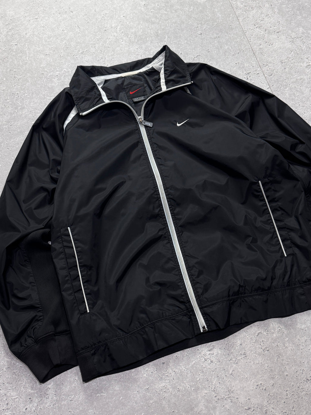 Vintage 2000s Nike Windbreaker Jacket (M)