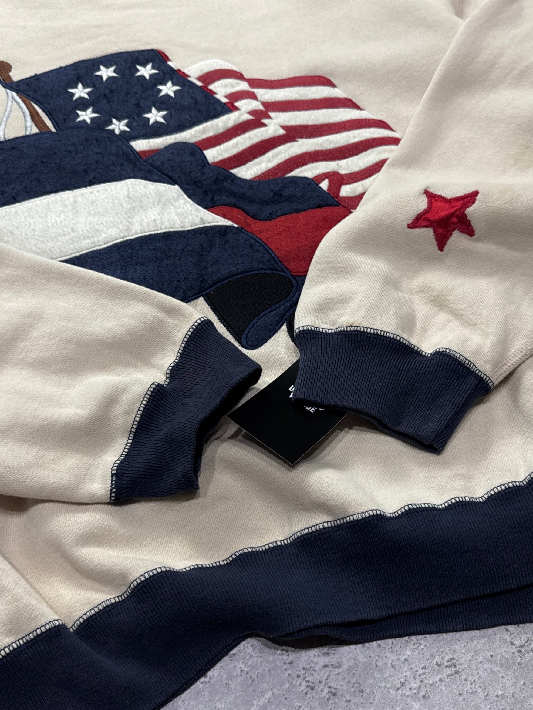 Vintage 90s Tommy Hilfiger Flag Sweater (L)