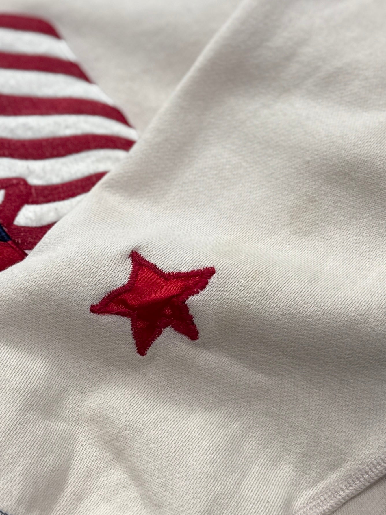 Vintage 90s Tommy Hilfiger Flag Sweater (L)