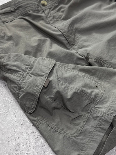 Vintage 2000s Columbia Cargo Utility Trail Shorts (M)