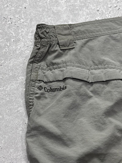 Vintage 2000s Columbia Cargo Utility Trail Shorts (M)