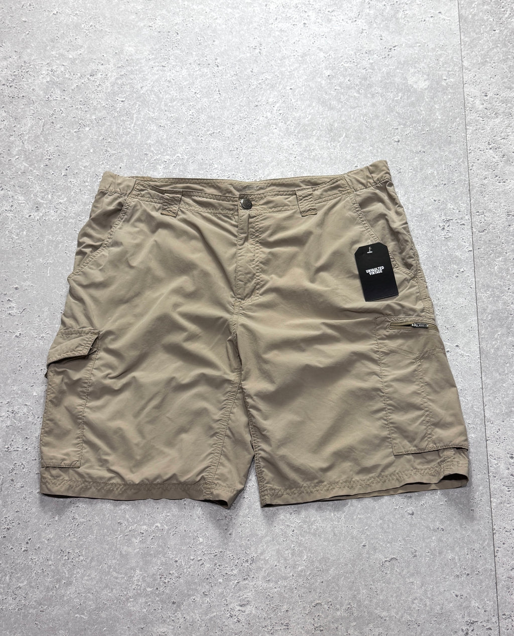 Vintage 2000s Columbia Cargo Utility Trail Shorts (36")