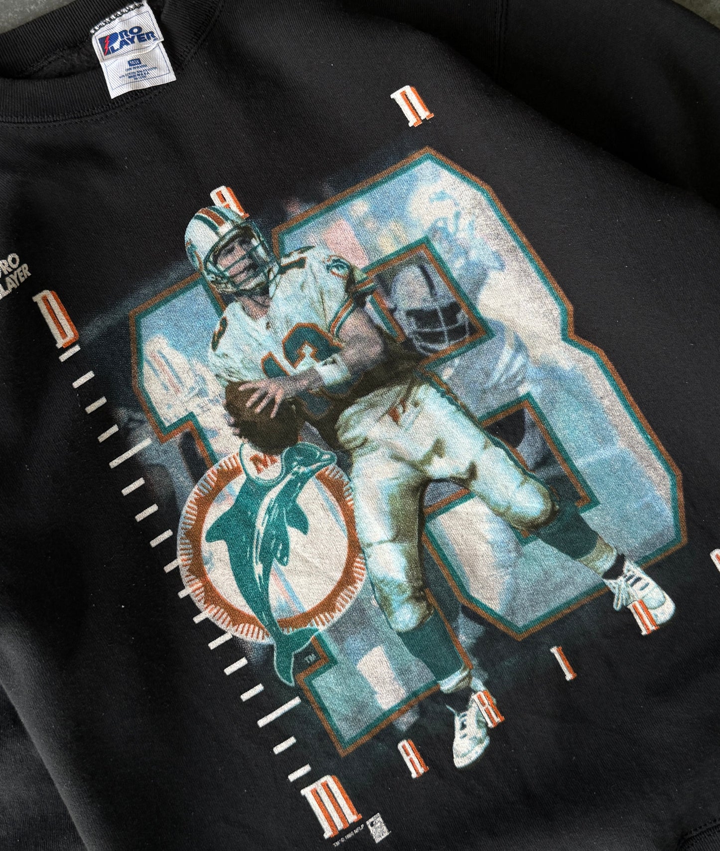 Vintage 95' Miami Dolphins x Dan Marino Sweater (L)