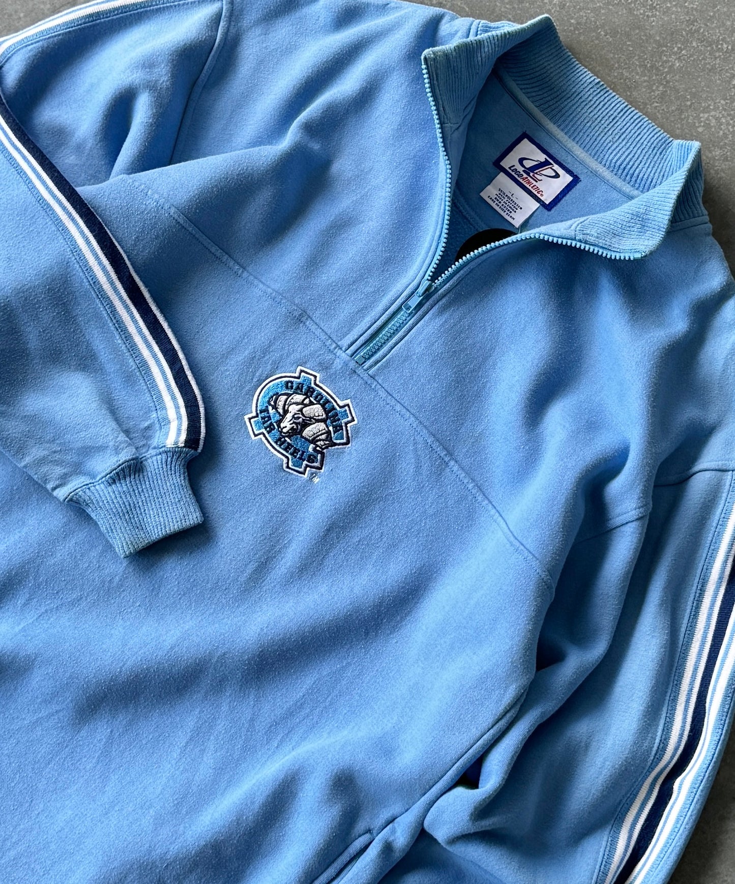 Vintage Carolina Tarheels Quarter Zip Sweater (2XL)