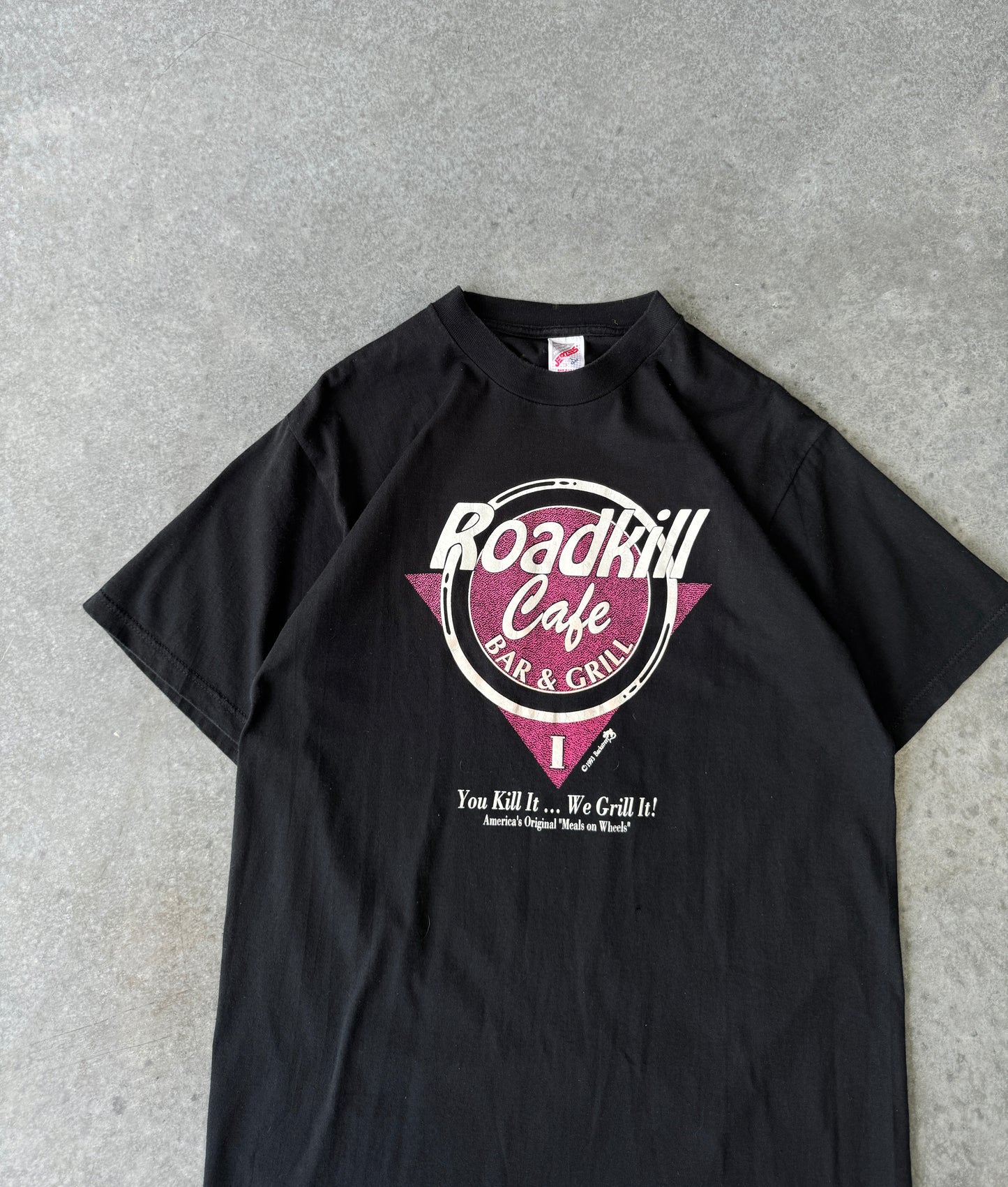 Vintage 90s Road Kill Cafe Tee (XL)