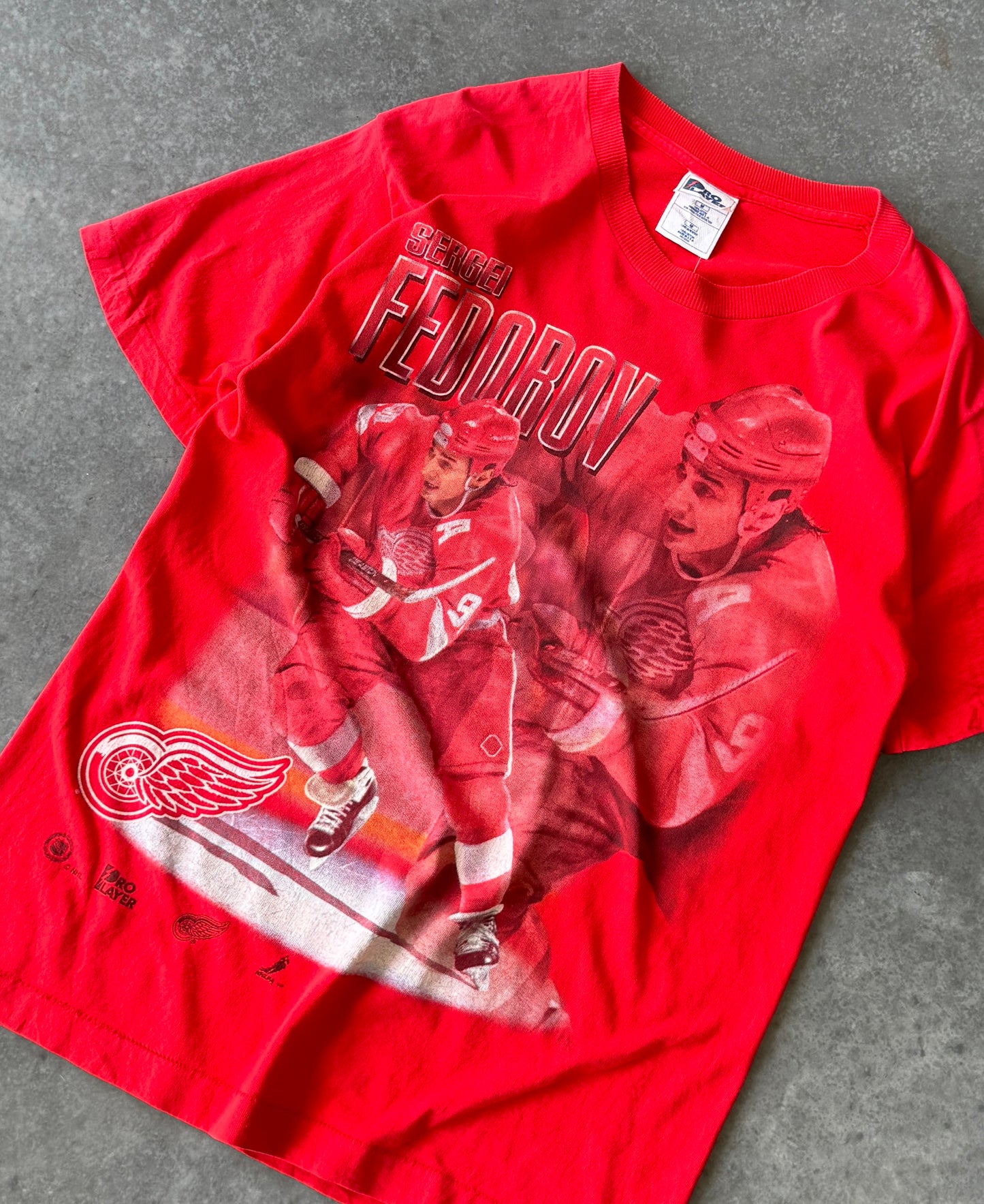 Vintage 90s Sergei Fedorov Redwings Player Tee (M)