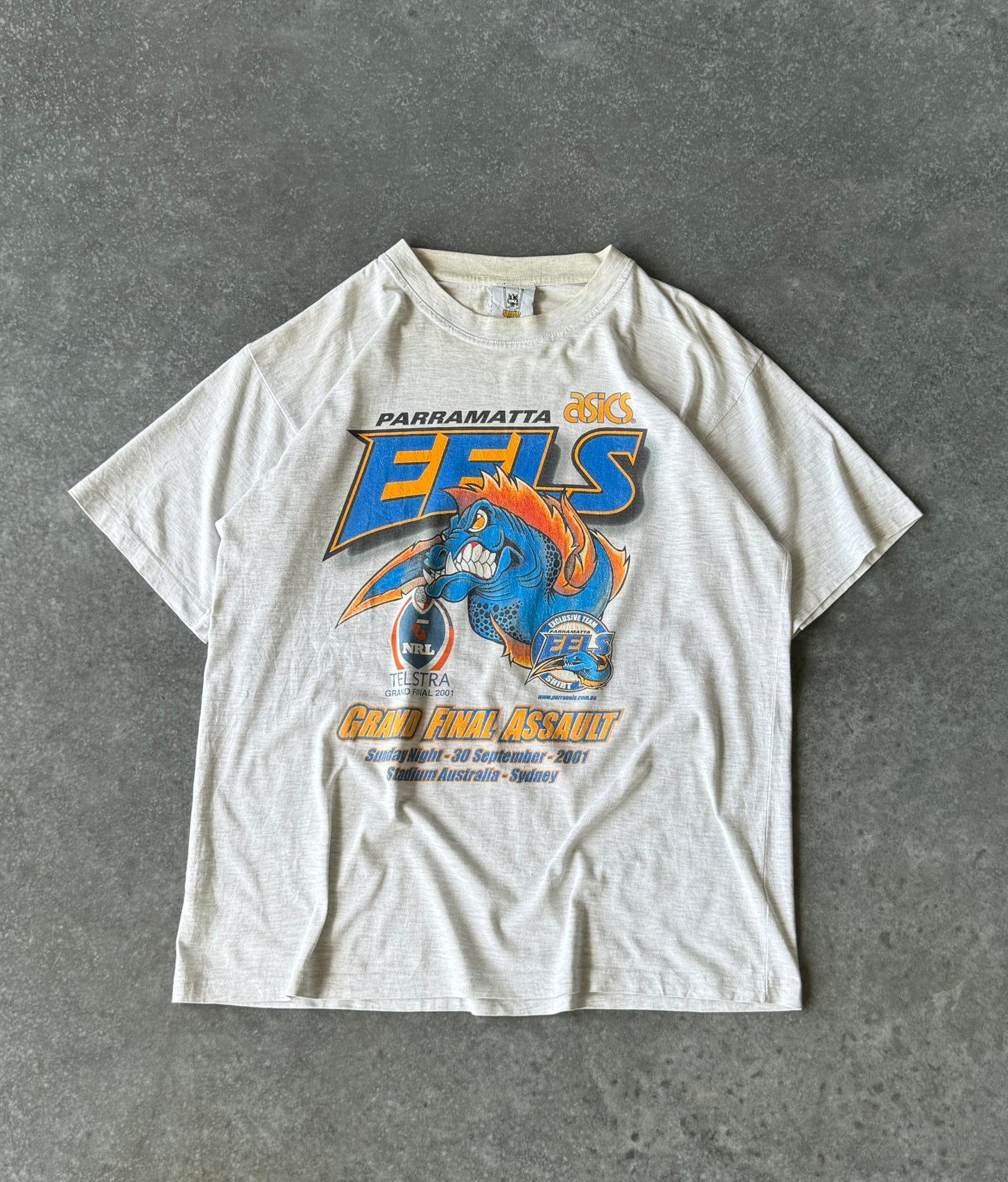 *RARE* Vintage 01' Paramatta Eels NRL Grand Final Tee (XL)