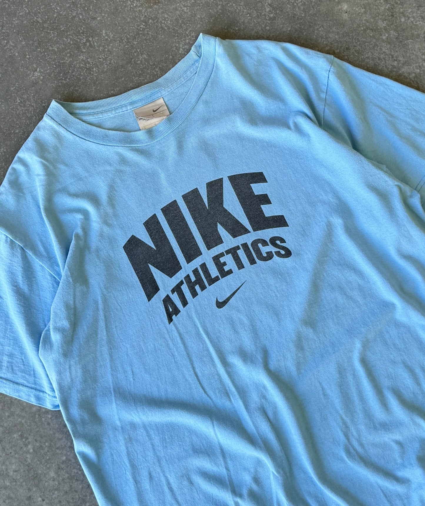 Vintage 00s Nike Athletics Tee (L)
